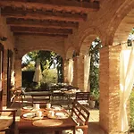 مزرعة للإقامة Fiorano