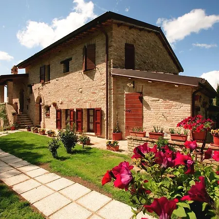 Gospodarstwo agroturystyczne Fiorano Cossignano